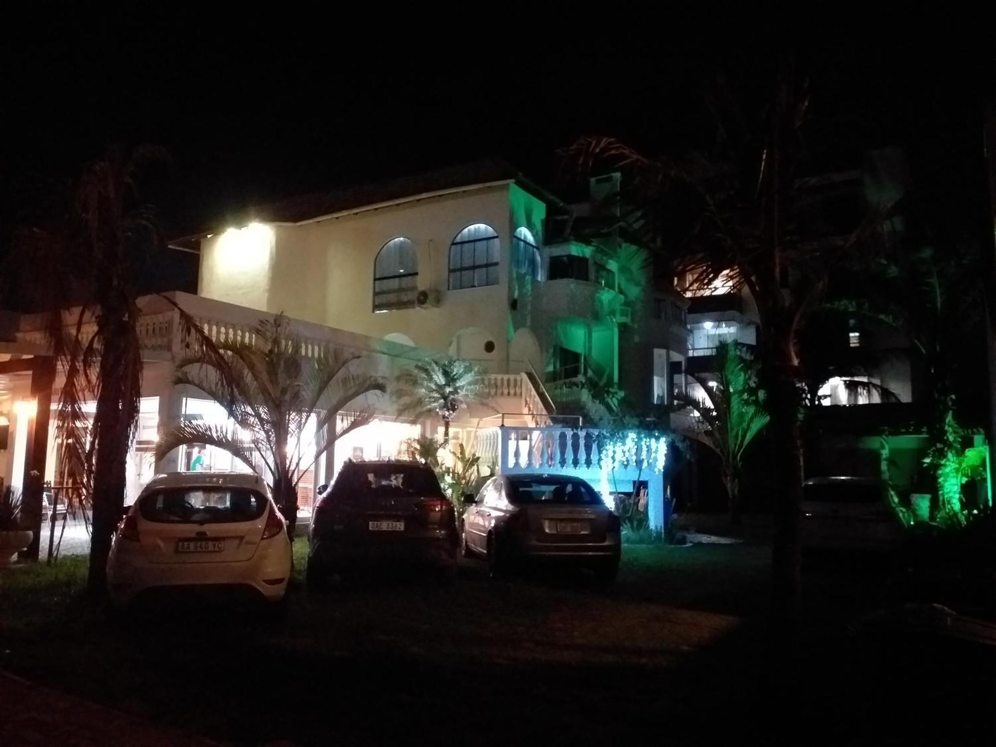 Czaritza Apart Hotel Bombinhas Luaran gambar